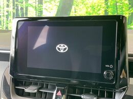 【8インチ　ディスプレイオーディオ】大画面のディスプレイはAppleCarPlayやAndroidAutoが利用可能。大きな画面でスマホナビアプリ等が利用いただけます♪