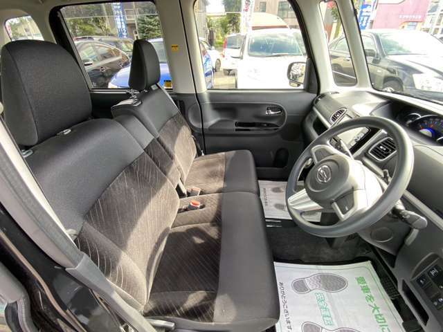 納車時には外装はポリマーコーティングにてピカピカに仕上げた上でご納車いたします。