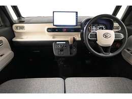 インストルメントパネルです。