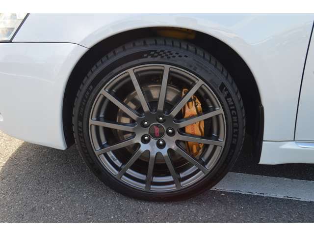 ブレンボキャリパー装着