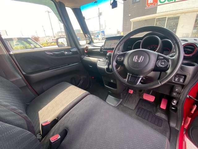 【自動車保険】当社は損害保険ジャパンの正規代理店です。新規でのご契約はもちろん、現在ご加入の保険の見直しなどもご相談ください。お客様に最適なプランにてご提案させて頂きます！