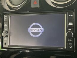 【ナビゲーション】使いやすいナビで目的地までしっかり案内してくれます。各種オーディオ再生機能も充実しており、お車の運転がさらに楽しくなります！！