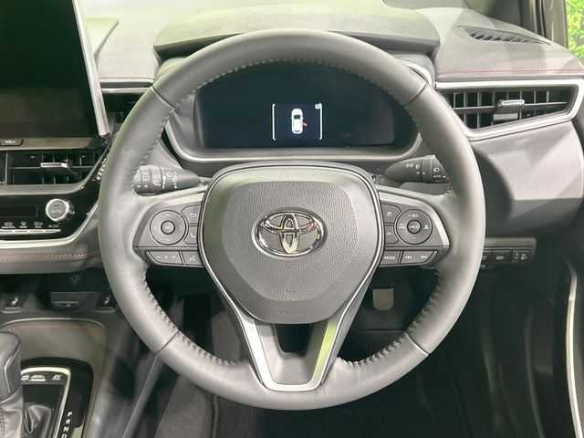 【ステアリングスイッチ】運転中、前方から目線をそらすことなく、オーディオ等の操作が可能な便利機能！安心＆快適なドライブを演出してくれます♪