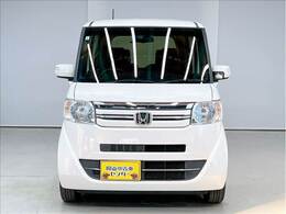 両側スライドドアやナビ、フルセグ、Bluetooth、バックカメラ、前後ドラレコなど装備が充実。電格ミラーやスマートキーやオートエアコンも備え、福祉車両でも日常を快適にサポートします。