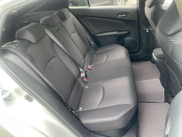 当店のお車をご覧いただきましてありがとうございます。お車についてのご質問やお見積りのご依頼、ご購入にあたってのご相談などお気軽にお問い合わせ下さい！