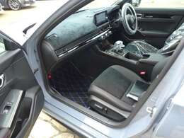 内外装共にクリーニング後に納車致します。