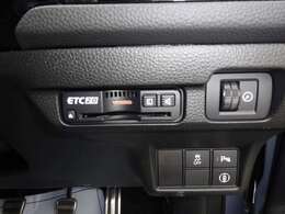 必需品のETCももちろん取付済みです。