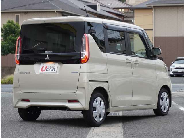 【レーンキープアシスト付き！】車線からはみ出さないように走行できます！長距離運転でも快適に運転できますね☆