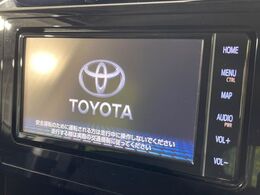 【純正ナビ】人気の純正ナビを装備。オーディオ機能も充実しており、Bluetooth接続すればお持ちのスマホやMP3プレイヤーの音楽を再生可能！毎日の運転がさらに楽しくなります！！