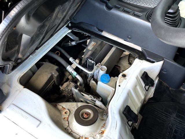 親切・丁寧な専門メカニックスタッフが応対！・車検・点検整備・事故等の修理などアフターサービスも安心。お車のカスタマイズもネクステージのサービススタッフまでご相談ください！