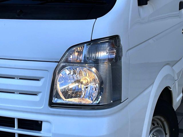 夜間や荒天時により良好な視界で安心な走行をご希望される方には【高輝度LEDヘッドライト】の取付がおすすめ！多くのお客様にご好評いただいております♪