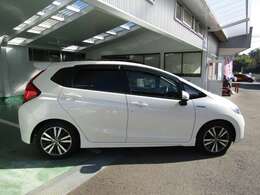 土・日も営業 ！突然のトラブルや故障にも素早く対応いたします！「車の調子がおかしいな」と思ったら、当店へお越しください。皆様のご期待に添えられるよう、精一杯努力させていただきます。