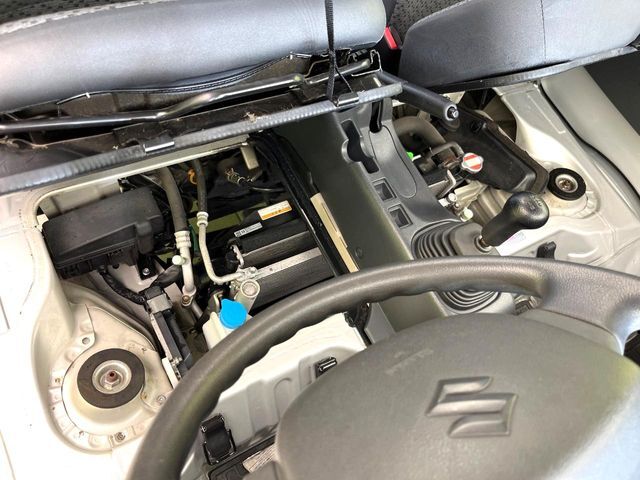 親切・丁寧な専門メカニックスタッフが応対！・車検・点検整備・事故等の修理などアフターサービスも安心。お車のカスタマイズもネクステージのサービススタッフまでご相談ください！