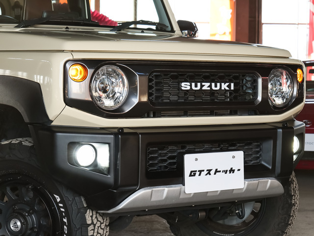 全道でコスモサービスステーションを11店舗運営する北海道カーオイル（株）の中古車専門店舗です！