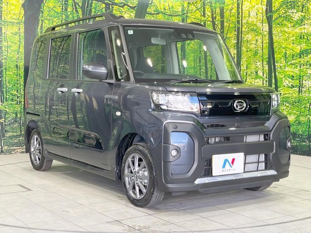 大好評のボディコーティング「弾スプラッシュコート」もご納車までに施工可能。通常のガラスコートと異なる、耐久年数6年の無機質ガラスコーティングが、ボディをキレイな状態に保ってくれます。
