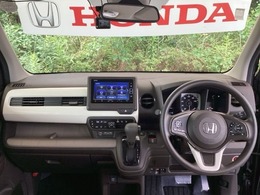 先進の安全運転支援機能【Honda SENSING】を搭載。衝突軽減ブレーキや誤発信抑制機能など様々な機能で安全運転をサポートします。機能一覧はHondaオフィシャルサイトで確認できます。