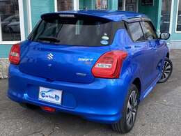 当社では中古車販売のソムリエ、中古自動車販売士が在籍しておりますので車の状態について、購入の際にかかる税金や諸費用についてなど、車の購入に関するお客様の不安や疑問に対して丁寧にご説明いたします。