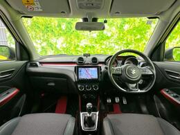 「この車の写真をもっと見たい」「状態が気になる」「この装備はついている？」どんな小さな疑問でもお気軽にお問い合わせください！