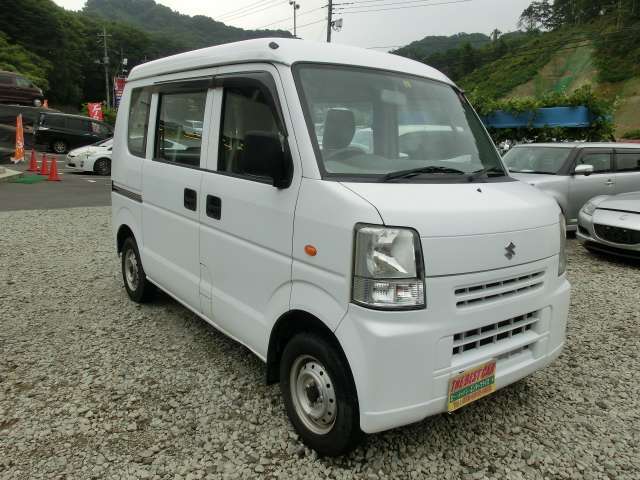 1ヵ月又は1，000km、エンジン＆ミッションのみ保証付き！（電装系・保安部品・消耗品は対象外です）又、修理上限金額10万円まで。中古部品、リビルト部品を使用する場合がございますので、ご了承ください。