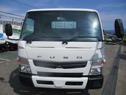 平成28年式　三菱　キャンター　積載3トン　ワイドロング　全低床　6速AT　乗車定員：3名　4P10エンジンです！