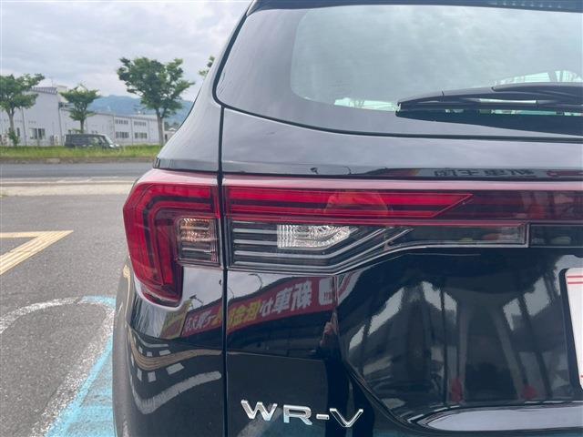 5年10万キロ新車メーカー保証付き☆全国のディーラーでご対応いただけますので遠方の方もご安心ください。