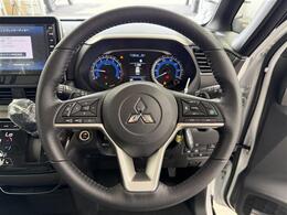 【ハンドル】『ハンドル/ステアリング』の画像になります。写真の内容に関してご不明点、ご質問等がございましたらお気軽にガリバー店舗までお問い合わせください。