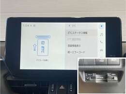 ナビ連動ETC付きです。高速道路料金所での小銭の出し入れや雨天時における窓の開け閉めなどの煩わしさが解消できます。料金所の通過もスムーズで快適ですよ。☆使用履歴表示や音声案内もしてくれます☆