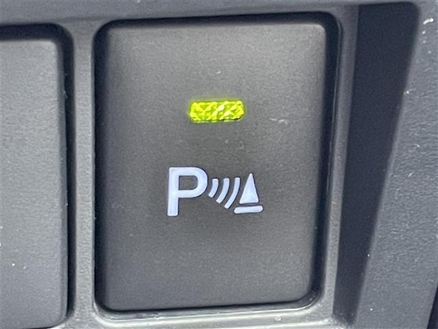 ◆【クリアランスソナー】駐車、発進の低速走行時に、周囲の障害物をブザーとディスプレイ表示でお知らせして、衝突回避をサポートします！
