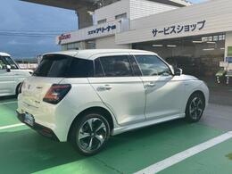 『当店について』　当店は京都のスズキ直営中古車ディーラーです。皆様に安心安全にお乗りいただく為に良質な中古車を多数ご用意しております。