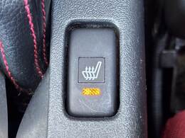 【シートヒーター】寒い季節や早朝にあるとうれしい装備です☆