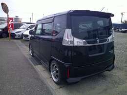 ドアバイザーが付いてます！