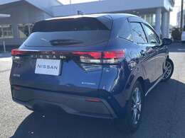 女性の方や初心者の方にも分かりやすくお車のご説明を致します