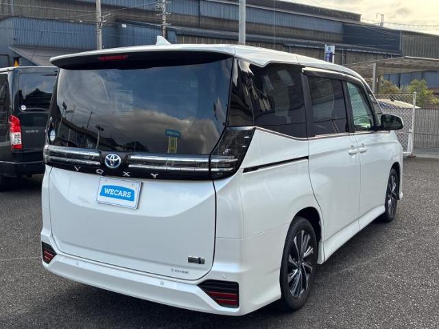 全国に店舗を展開しているのでどこでもお取り寄せが可能です！この車が気になるけど遠方だから・・・と諦める必要はありません！※別途陸送費が必要です。