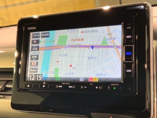 ギャザズナビ搭載です。知らない道も安心ですね！
