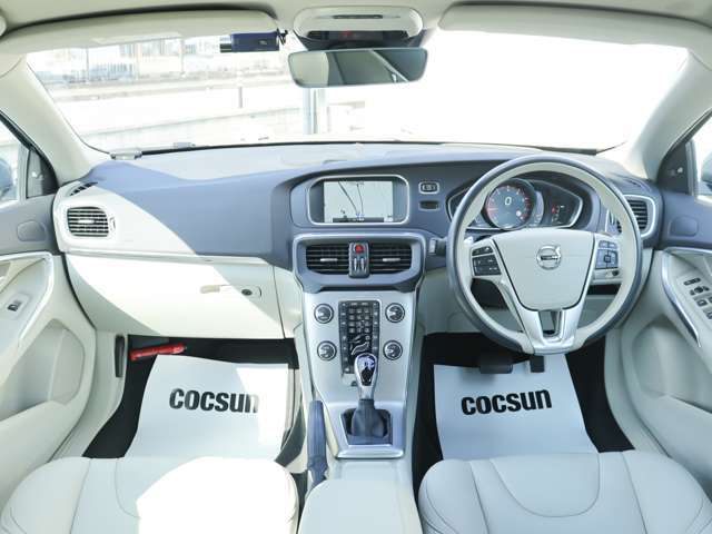【エンジン・ミッション・ブレーキ機構を2年間無料で保証】コクスンの販売するボルボ中古車は全車に無料で2年間の保証（基本保証）が付帯されます。