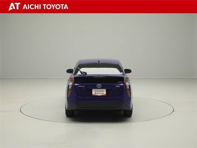 ハイブリッド車を買うならトヨタの『TOYOTA認定中古車』！保証は、初度登録年月より起算して10年間、累計走行距離20万キロ迄。更に、ロングラン保証が1年付で安心安全です♪