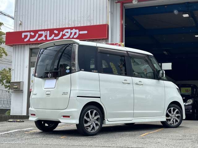 白ボディがカッコいいですね！