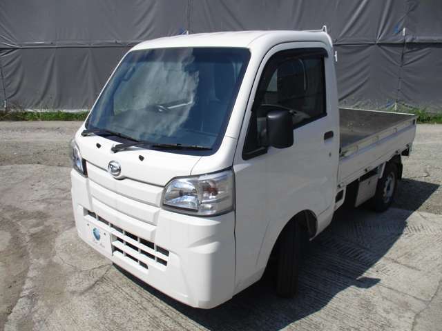 ポリッシャー仕上げ！！是非車両確認にお越しくださいませ♪