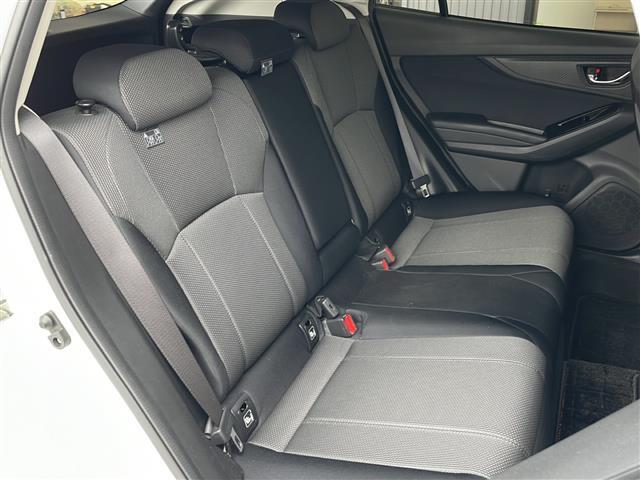 【2列目シート】現車の確認はお電話でも承っております。