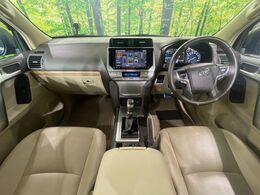 グループ総在庫数約30，000台！！全国の系列店からメーカー・車種問わずご紹介出来るので、あなたにピッタリのお車が見つかるはずです♪まずはお問い合わせ下さい☆