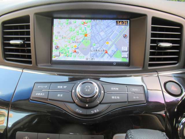 簡単快適な操作性で目的地まで安心です♪♪ 日産純正HDDナビ♪♪フルセグTV視聴可♪♪
