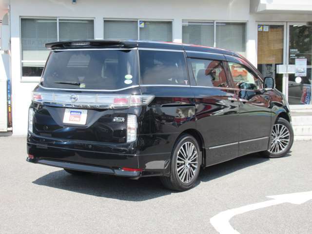 JR常磐線　『亀有』駅北口より徒歩7分　環七通り外回り沿い♪♪　　是非、実車もご覧ください♪♪遠方の方はお電話でも細かにご説明させて頂きますので、ご安心くださいませ♪♪