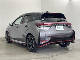 ・車線逸脱防止支援・ハンドル支援・ステアリングヒーター・LEDライト・LEDフォグランプ・リアフォグランプ・NISMO専用シート・NISMO専用エアロ・新車時保証書・取扱説明書