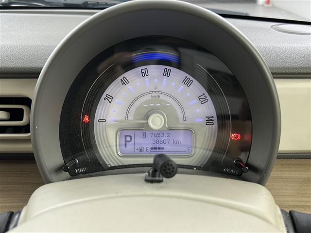 【スピードメーター】メーターがシンプルで見やすく運転しやすいですね！