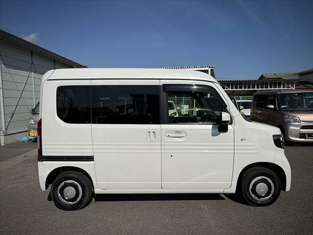 気になるお車が見つかりましたら、まずはお電話を下さい。右のカーセンサー専用ダイヤルからお待ちしております。