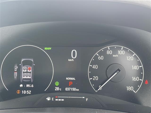 気になる車はすぐにお問い合わせください！画面右側の0066から始まる無料ダイヤルからお問い合わせ下さい！専門スタッフがお車のご質問にお答えいたします！