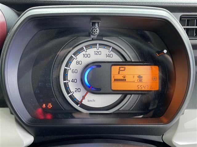 【スピードメーター】メーターがシンプルで見やすく運転しやすいですね！