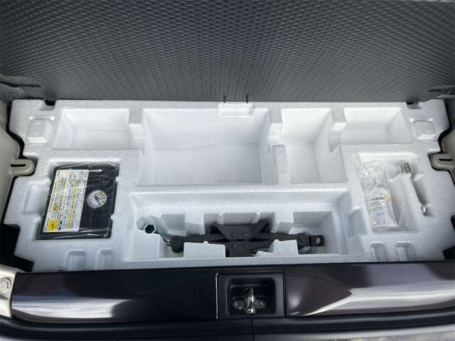 ☆★☆★道東最大級の届出済未使用車専門店シーモールです！！オールメーカーの取り扱いで、約200台の在庫車の中から気に入る1台を当店スタッフと一緒に選びませんか？？☆★☆★