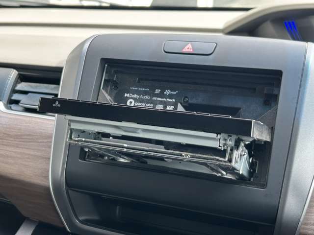 気になる車はすぐにお問い合わせください！右のカーセンサー専用無料ダイヤルから、専門スタッフがお車のご質問にお答えいたします！
