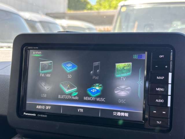 展示車両に関しましても、全ての取り扱いの車に対して厳しくチェックしております。